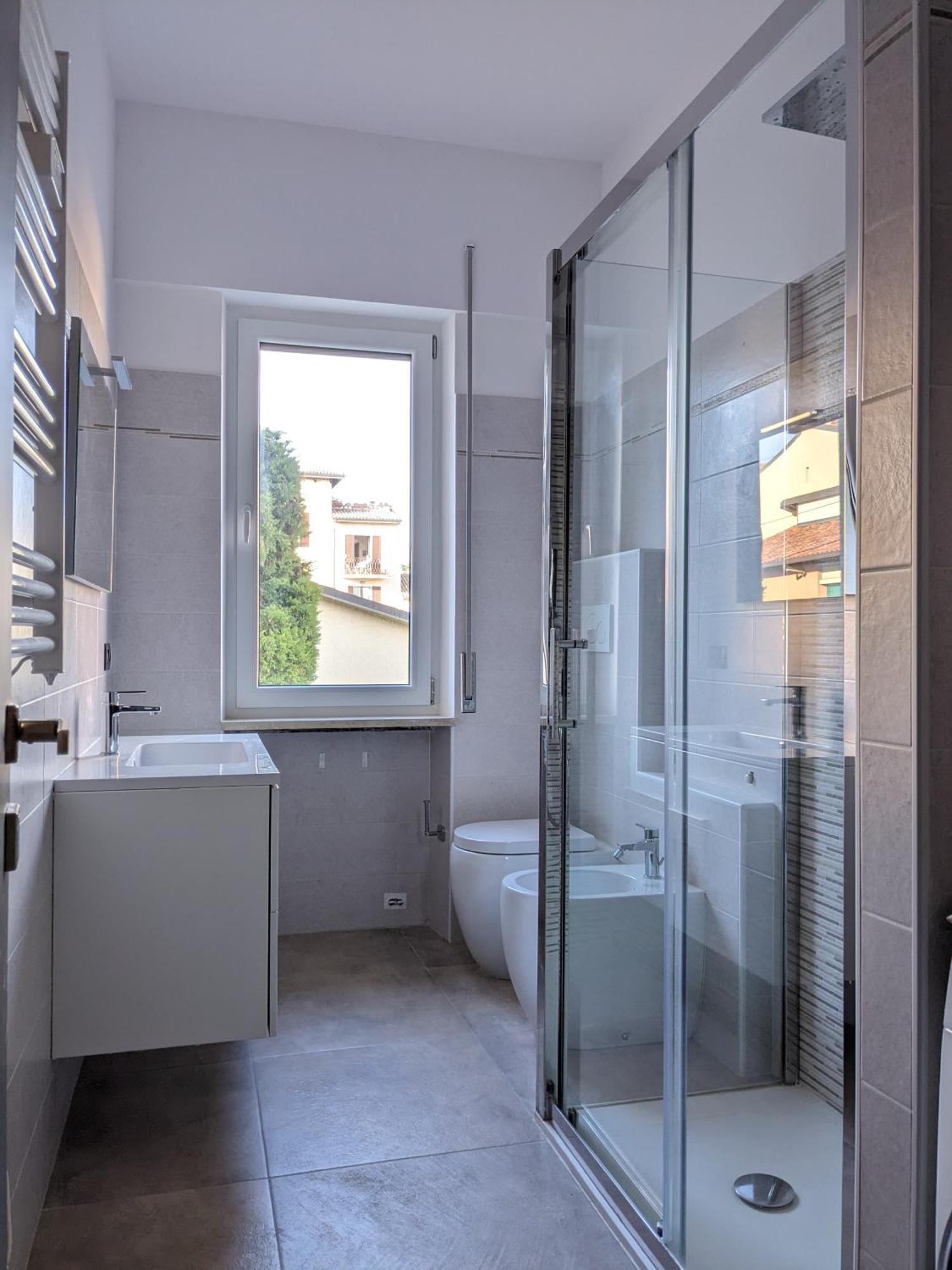 Bardolino Center Apartments Bagian luar foto