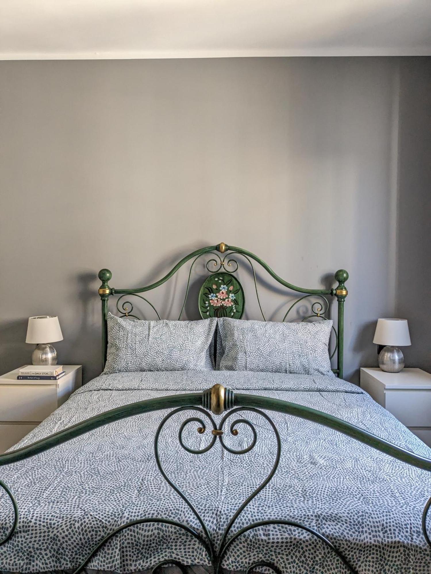 Bardolino Center Apartments Bagian luar foto