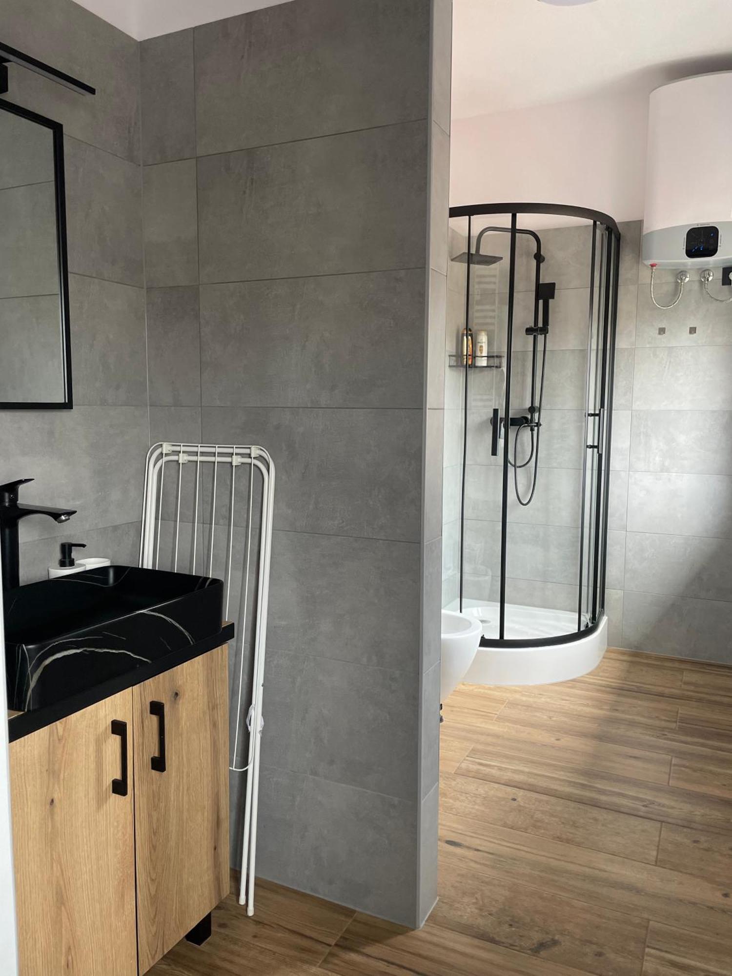 Bardolino Center Apartments Bagian luar foto
