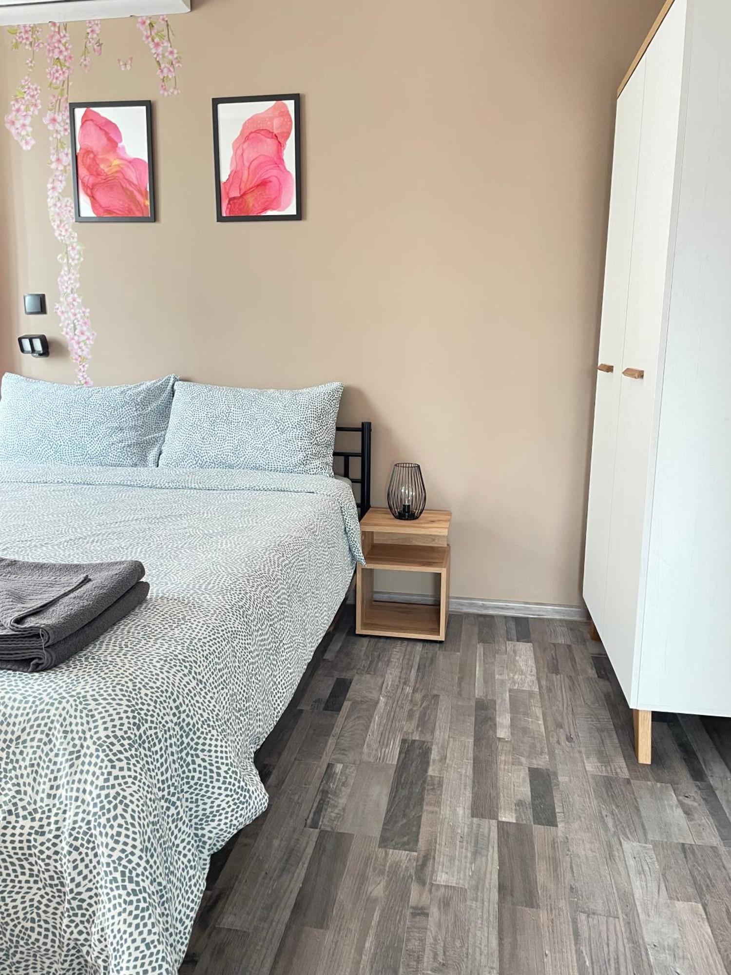 Bardolino Center Apartments Bagian luar foto